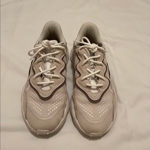 Adidas Osweegos ‘Cloud White’